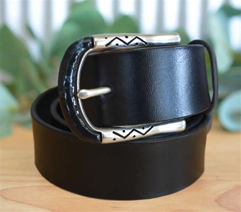 custom leather belts australia.